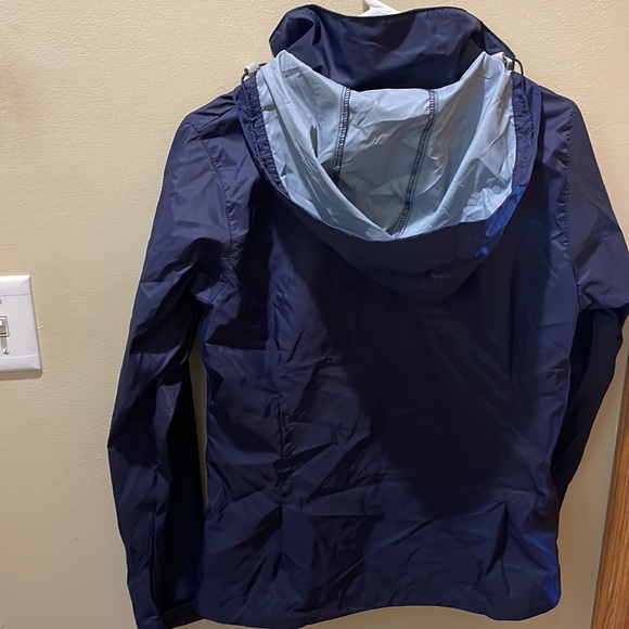 Columbia Rain Jacket - Picture 4 of 4